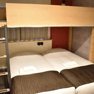 3* 招待所 Shinsaibashi House