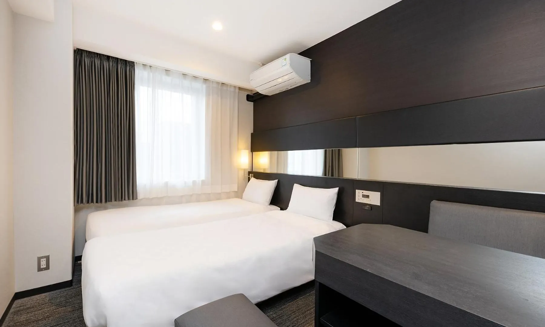 The Onefive Osaka Namba Dotonbori Hotel 0*,